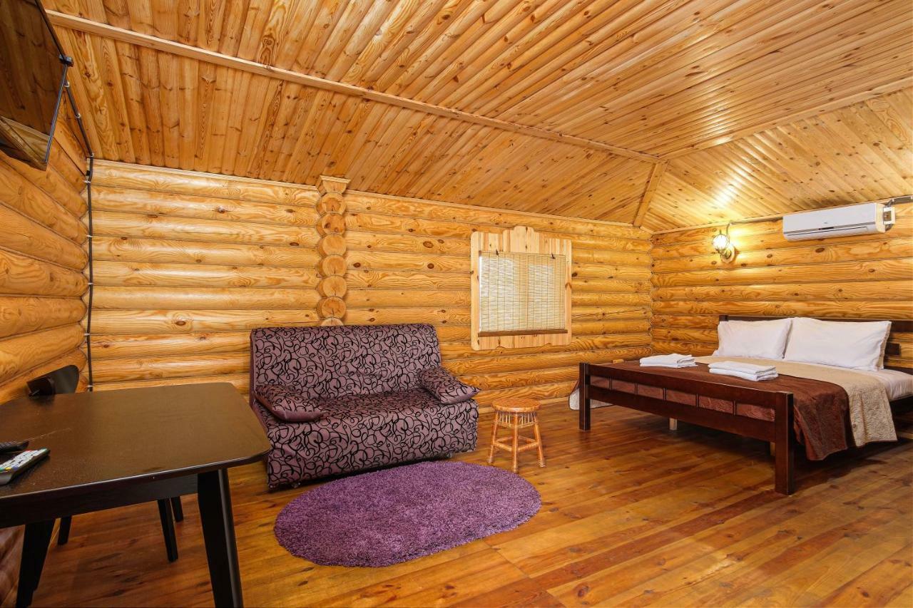 Akvalis Комплекс Для Отдыха Hotel Burlach'ya Balka Exterior foto