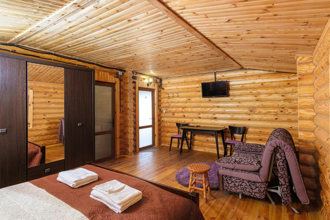Akvalis Комплекс Для Отдыха Hotel Burlach'ya Balka Exterior foto