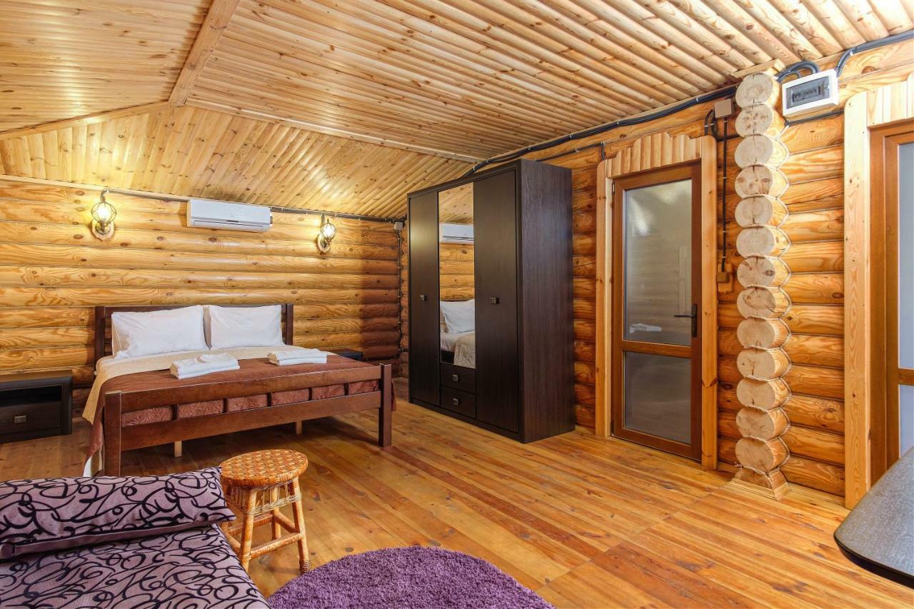 Akvalis Комплекс Для Отдыха Hotel Burlach'ya Balka Exterior foto